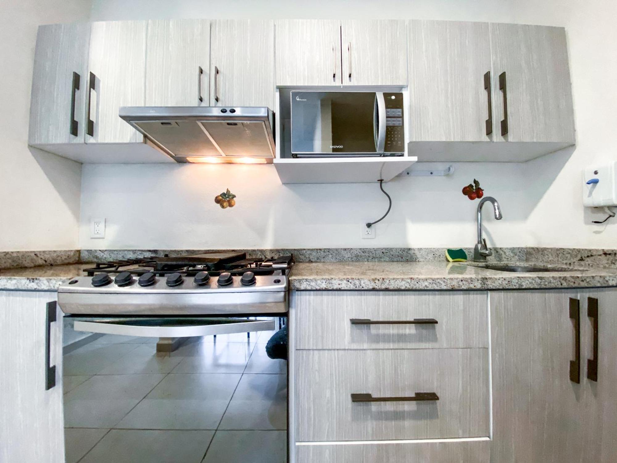 Homey 3br In Residential Area With 3pools Garden And Bbq Apartamento *