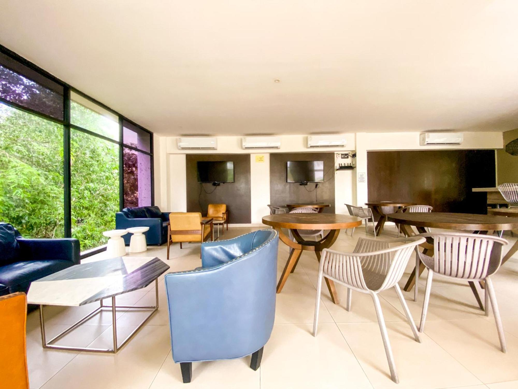 Homey 3br In Residential Area With 3pools Garden And Bbq Apartamento *
